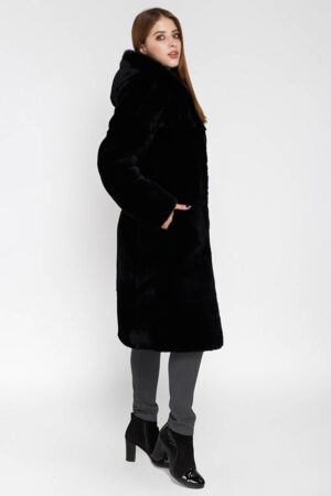 Шуба жіноча з мутон чорна, модель 18131/kps