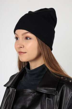 Шапка жіноча з cotton чорна, модель 1417