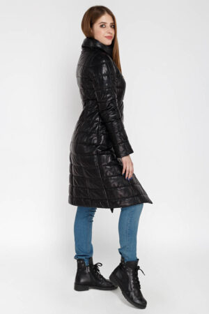 Куртка женская из натуральной кожи черная, модель 116
