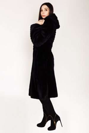 Шуба жіноча з норки чорна, модель 0302/115/kps