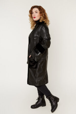 Куртка жіноча з натуральної шкіри чорна, модель 9075