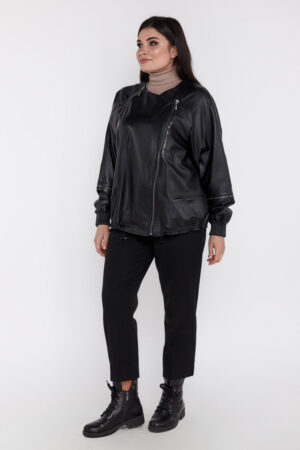 Куртка женская из натуральной кожи черная, модель 715