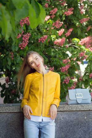 Куртка жіноча з кожа/перфорация/трикотаж жовта, модель Sanel/двухстор