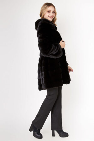 Шуба жіноча з норки чорна, модель 2011/90