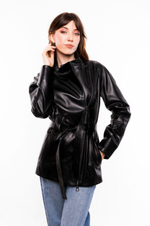 Куртка женская из натуральной кожи черная, модель Z-1165