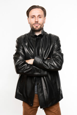 Куртка мужская из натуральной кожи черная, модель 4009
