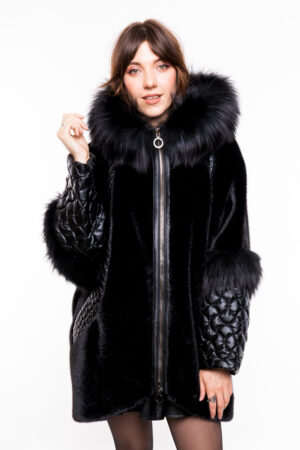 Пальто женское из чернобурка TISSAVEL черное, модель Brs-121/kps