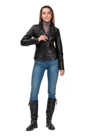 Куртка женская из натуральной кожи черная, модель 9001