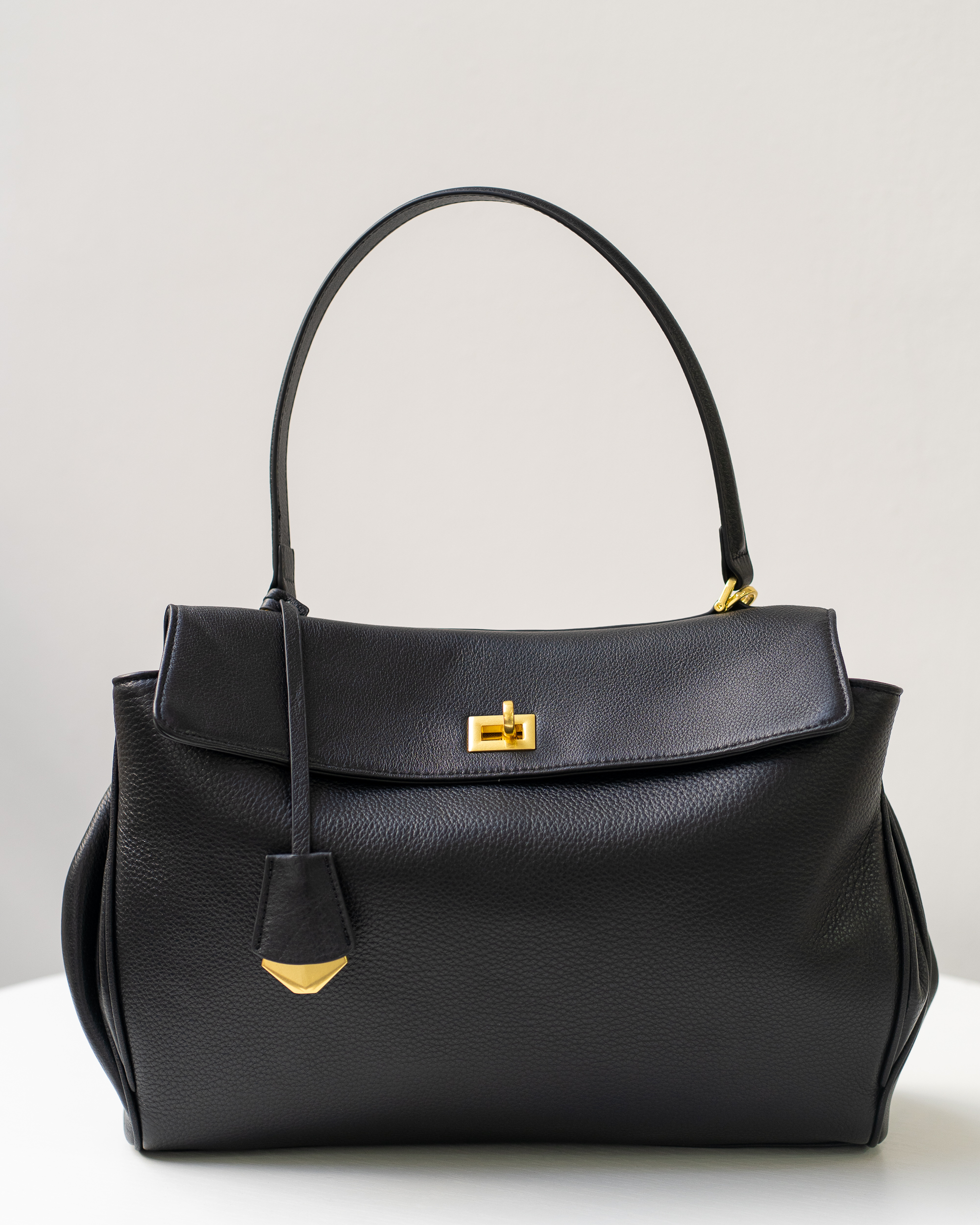 Сумка жіноча з натуральної шкіри чорна, модель Y 2094-j-33/rodeo Сумка жіноча з натуральної шкіри чорна, модель Y 2094-j-33/rodeo