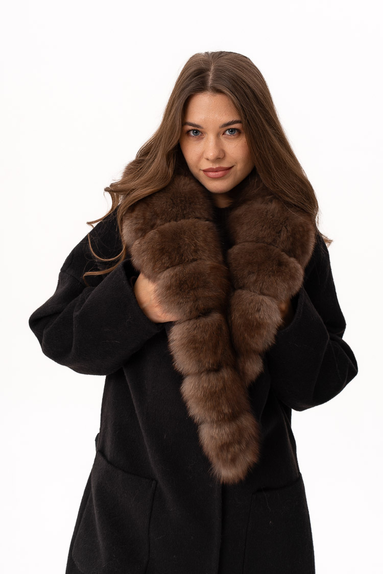 Пальто женское из шерсть черное, модель 25010/120 Пальто женское из шерсть черное, модель 25010/120